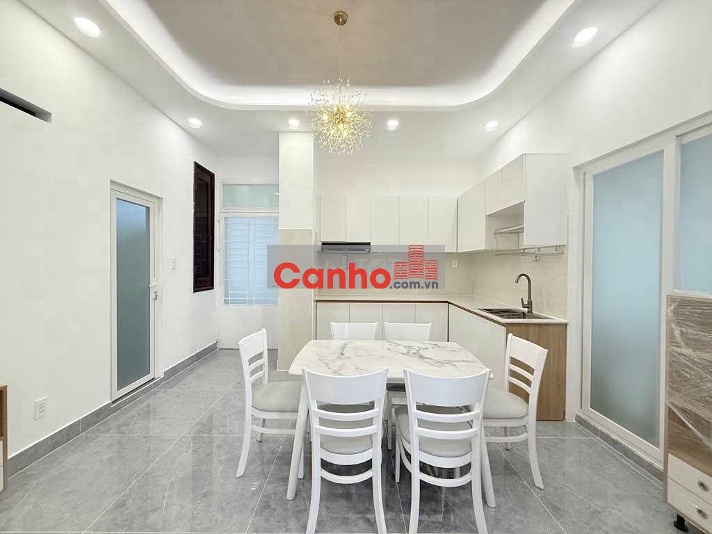 Mình cần bán chung cu Phú Thọ Lầu 6, 3.8 tỷ, 2bancony,tặng NT như hình