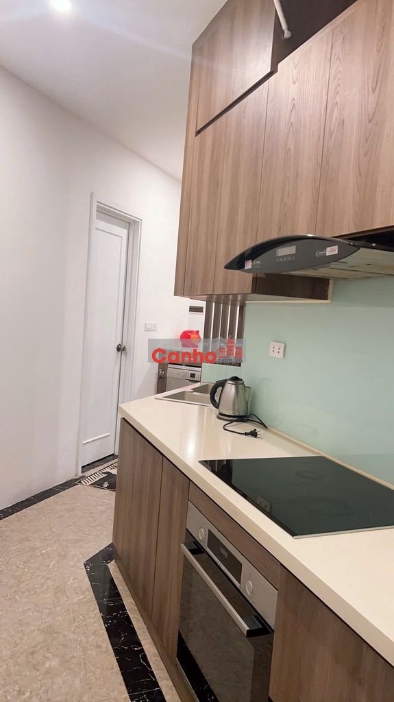 CT8 E2 tầng 23 104m2 3full 11tỷ (chưa bao gồm thuế phí )