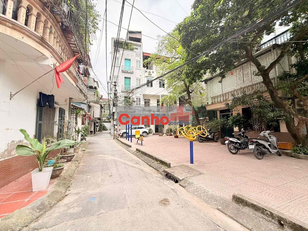 TẬP THỂ PHỐ ĐẠI LA - TẦNG 3 - LÔ GÓC 3 THOÁNG - SÂN CHƠI - NGÕ OTO