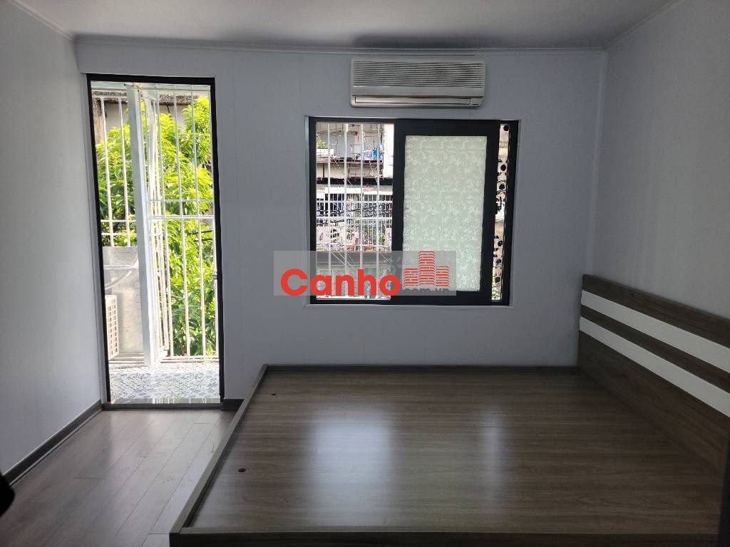 Tập thể Hoàng Đạo Thành, khu VIP, 2 mặt ngõ Ô TÔ, full tiện ích