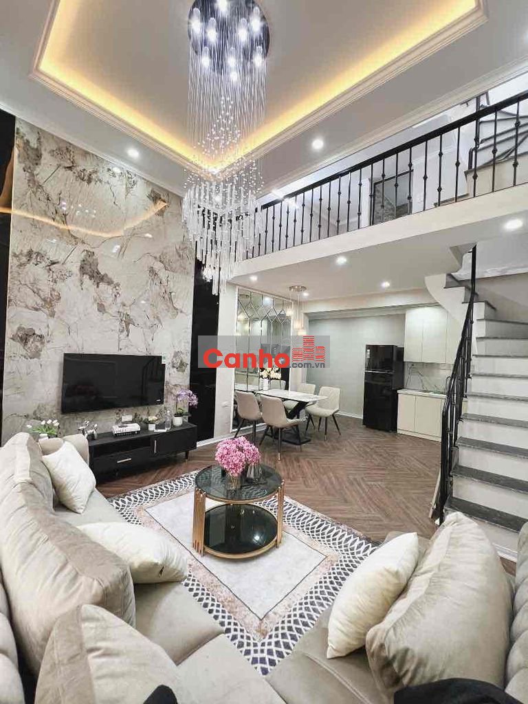 Siêu phẩm TT Thành Công , lô góc ,5ngủ, KD,full nội thất,90 m2