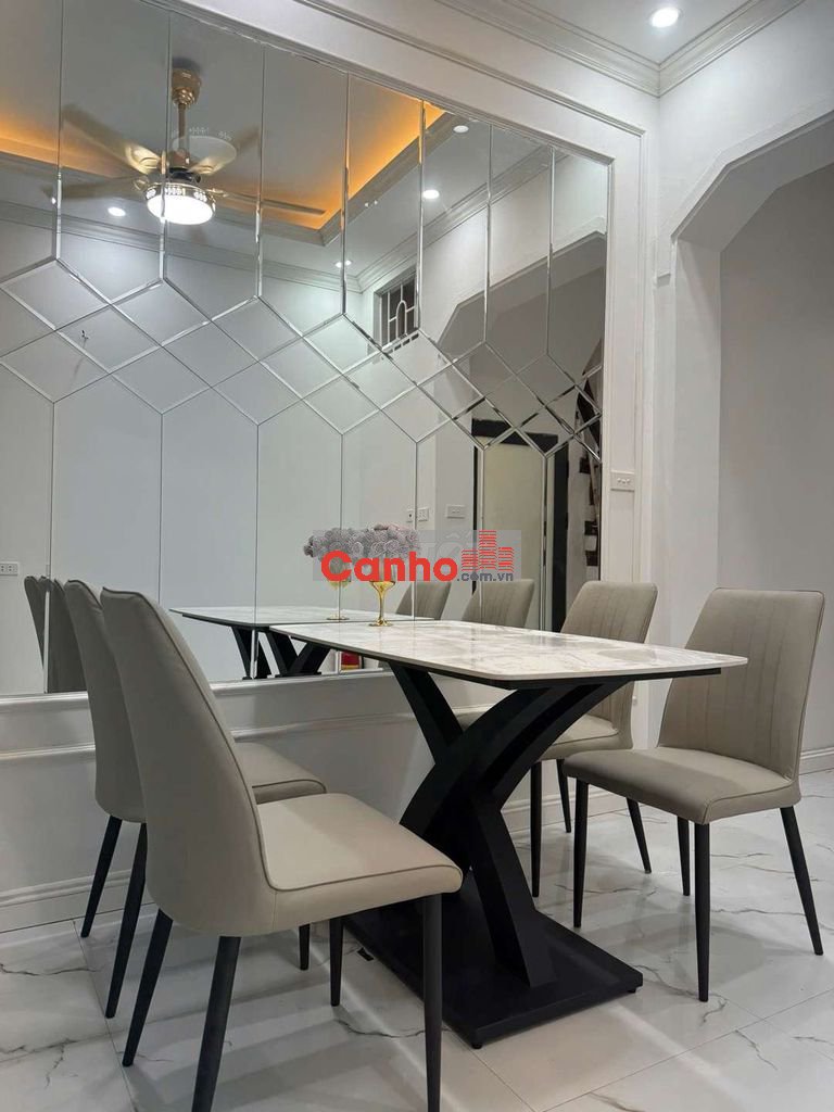 BÁN CHUNG CƯ TRỊNH VĂN BÔ 81M.2N.2VS.  GIÁ CHỈ 2,5TỶ