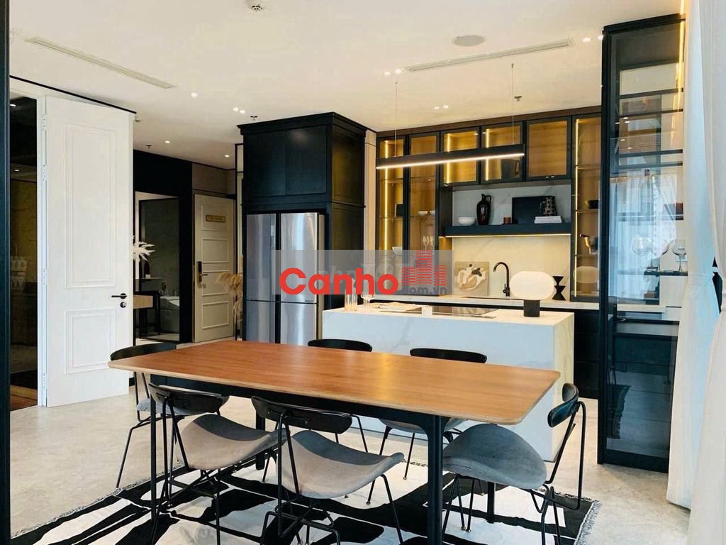 Căn 3PN, 2WC, sổ hồng tại Vinhomes Golden River Ba Son, 100m2, 23 tỷ