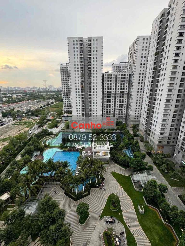 Cần bán căn hộ Saigon South Residences, Phú Mỹ Hưng 2pn view hồ bơi