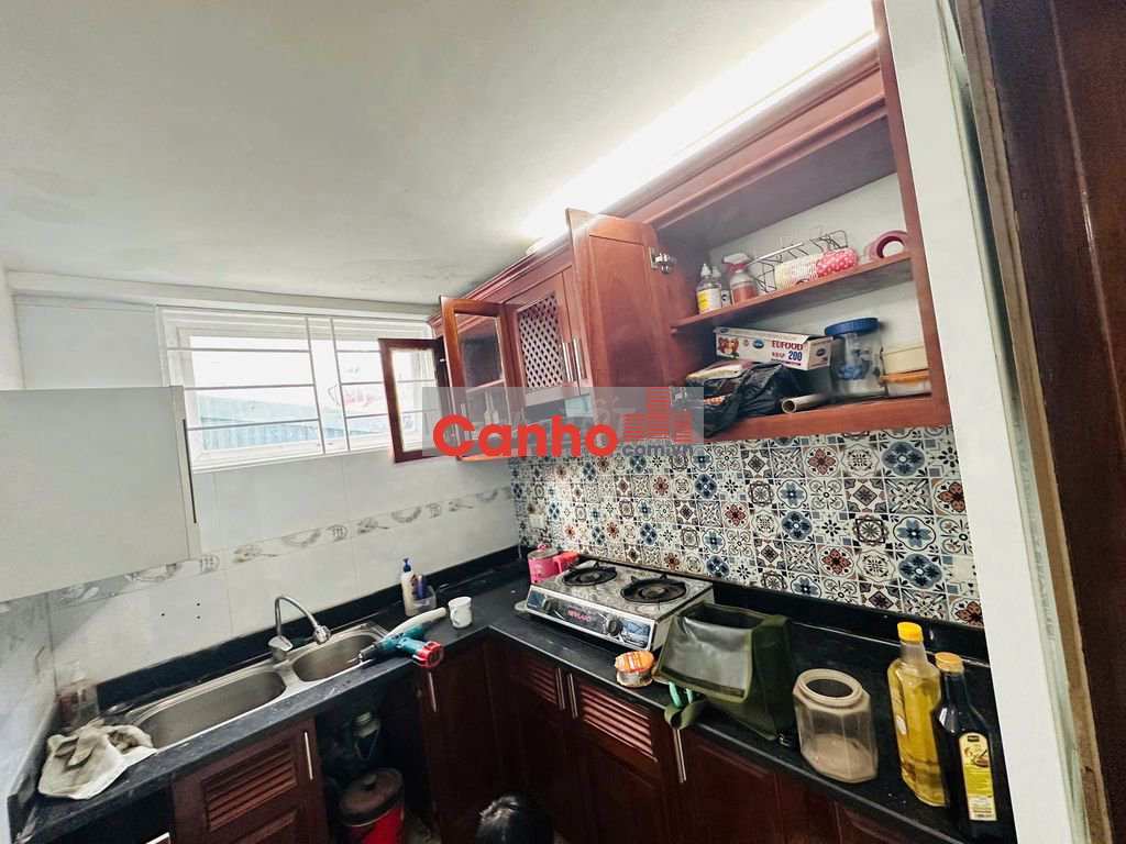 căn hộ 2PN,1VS,28m2  Nguyễn Công Trứ(nguyễn trung Ngạn) 2 Bà Trưng,HN