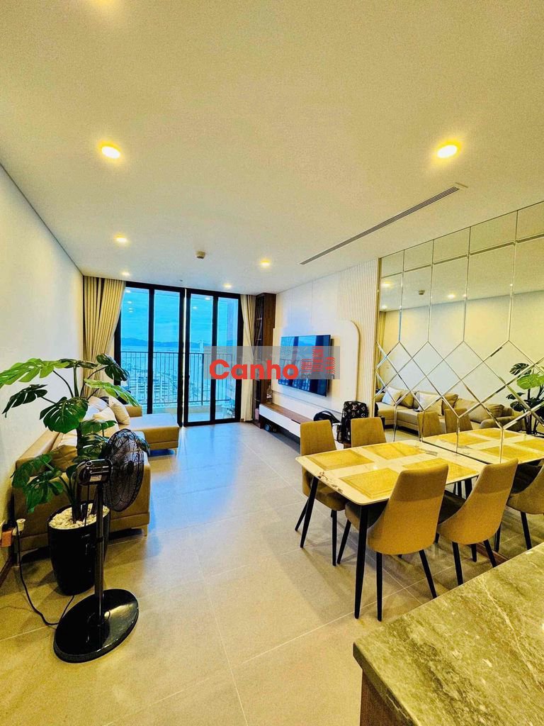 Bán Căn 2PN toà SAM TOWER full nội thất cao cấp view ôm trọn sông