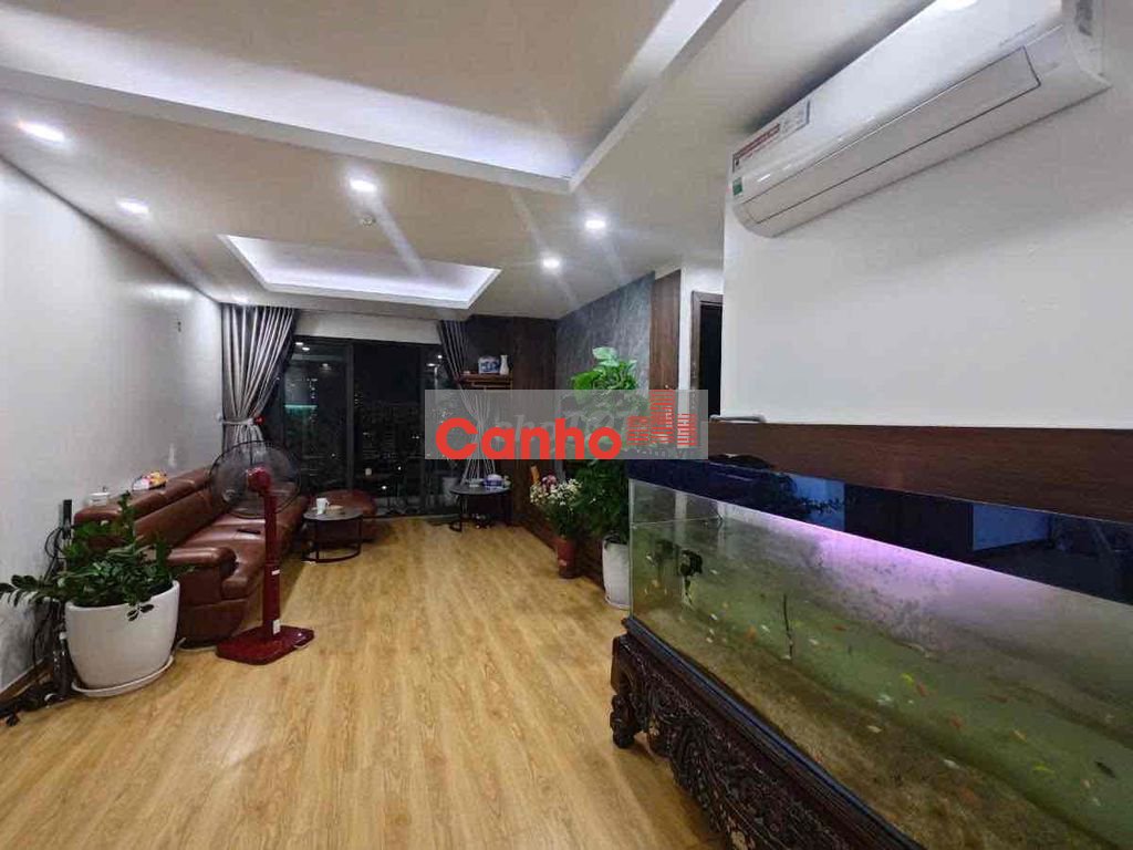 Mặt phố T1 !TT Thành Công , ô tô đỗ cửa, nhà đi 2 lối , KD , 130 m213