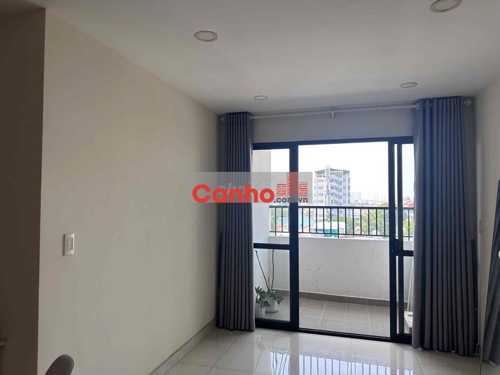 bán căn góc có ban công phòng khách . chung cư citrine sổ hồng sẵn