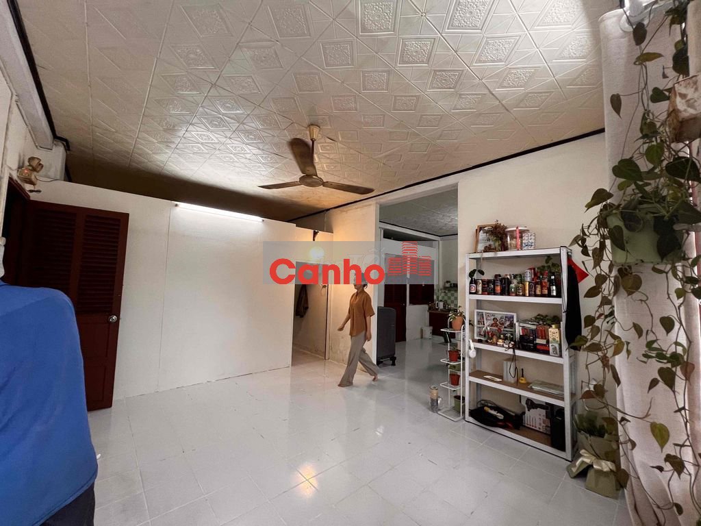 《BÁN GẤP》Căn hộ chung cư chính chủ lầu 4 - 2PN, 62,9 m2, C/c 78 Q.6