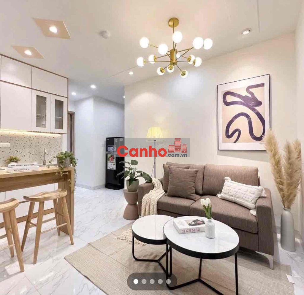 Bán Căn hộ CCMN tầng trung, Phạm Ngọc Thạch,nhà đẹp, ở ngay 50m2