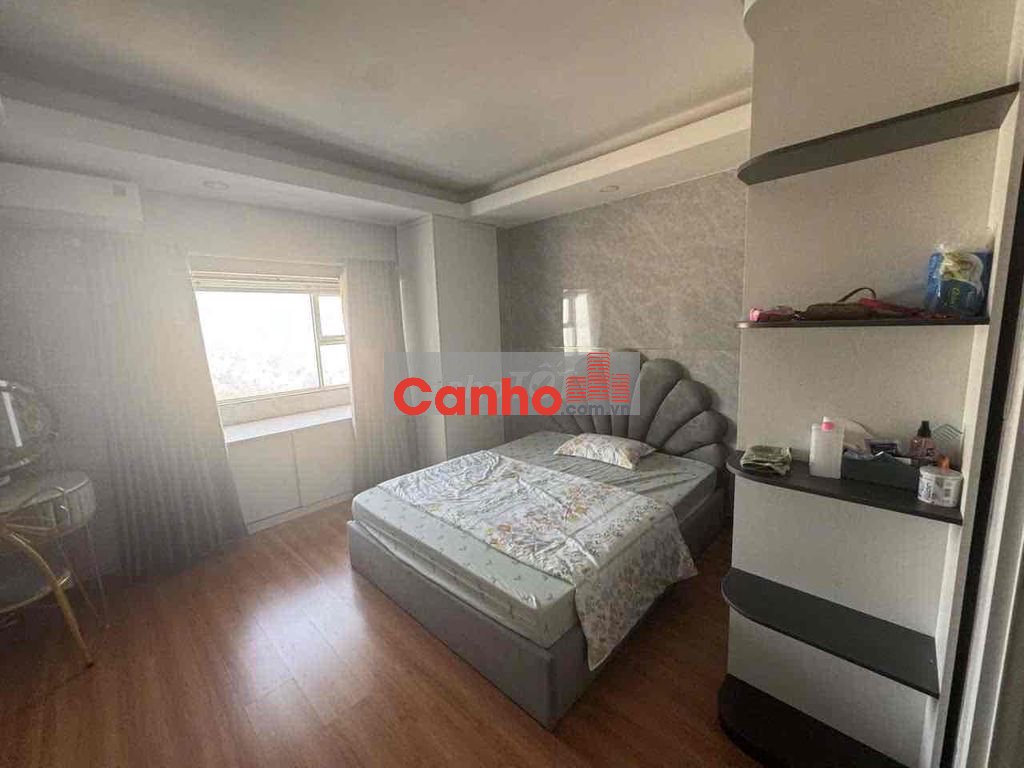 Chính chủ bán căn 88m2 3PN 2WC Oriental Plaza đường Âu Cơ Tân Phú.