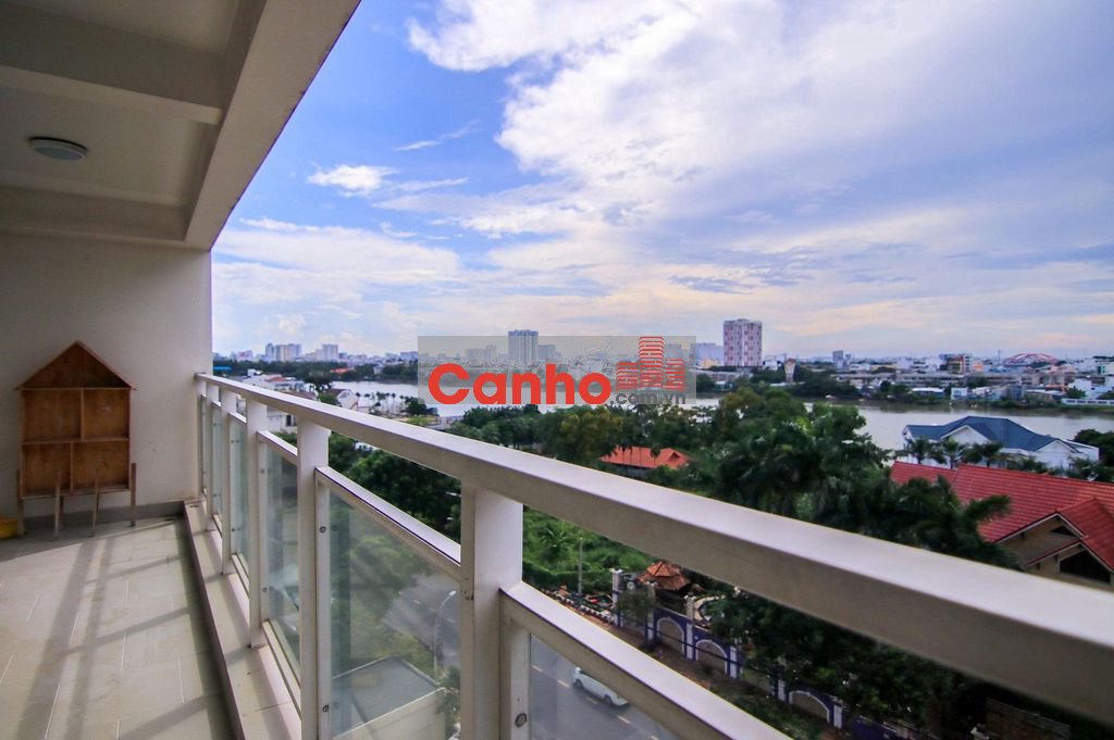 BÁN 2PN River Garden Thảo Điền