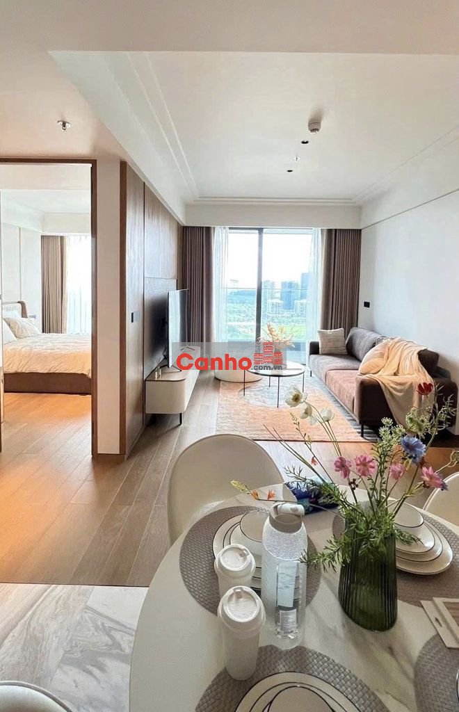 UY TÍN, TẬN TÂM, CHỦ THIỆN CHÍ BÁN GRAND MARINA CĂN 2PN2WC SANG TRỌNG