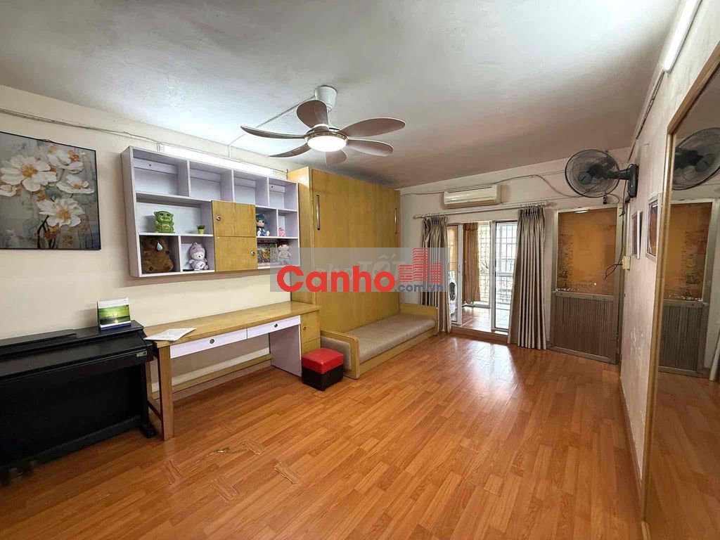 Bán căn hộ tập thể 60m2 Kim Giang 2pn full nội thất giá 3.x tỷ