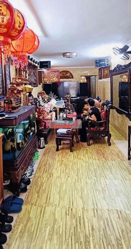 Chính chủ bán căn TT Kim Ngưu T1 5m ra oto, nhà đẹp 3 ngủ ở ngay 100m2