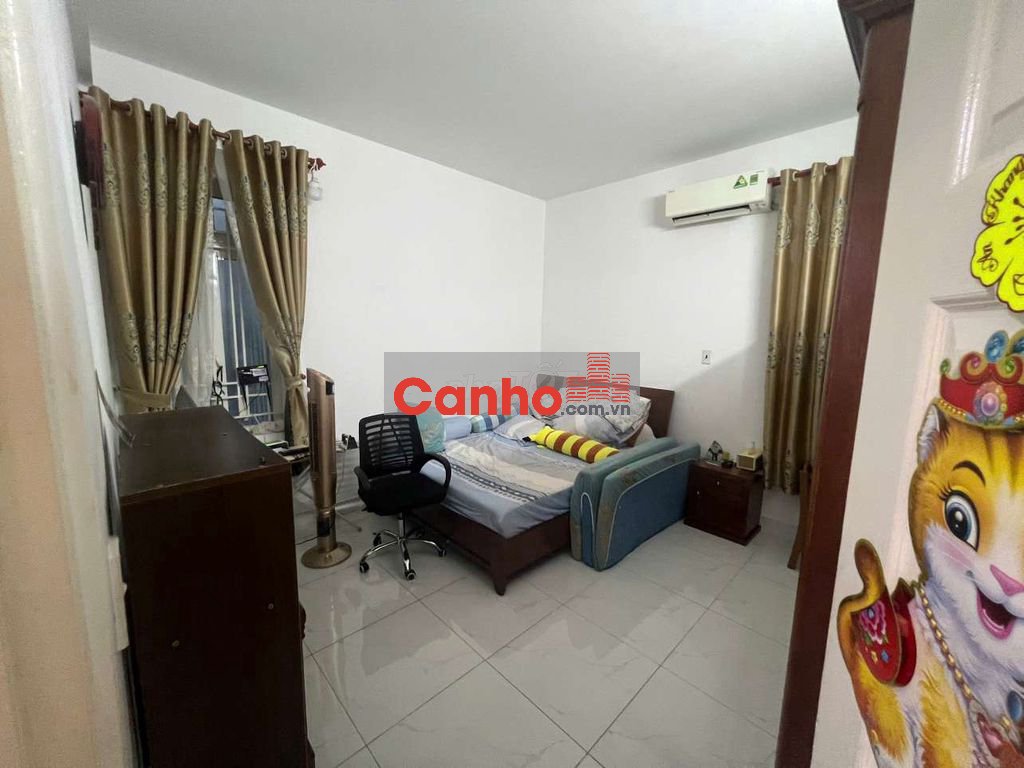 Chính chủ bán chung cư An Sương lầu 2 shr 70m2