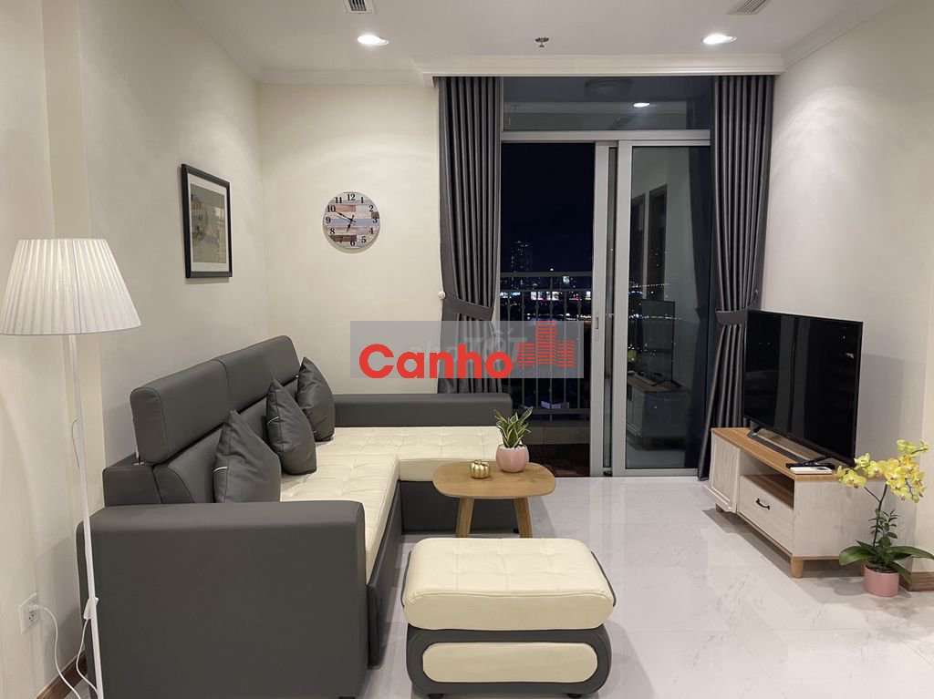 Bán gấp căn 1 PN Vinhomes Central Park, full nội thất view thoáng