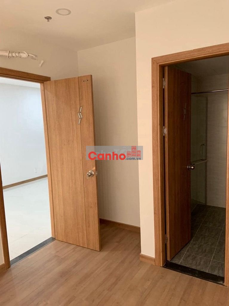 CHÍNH CHỦ bán lại 2pn Bcons solary Balcon Đông Nam