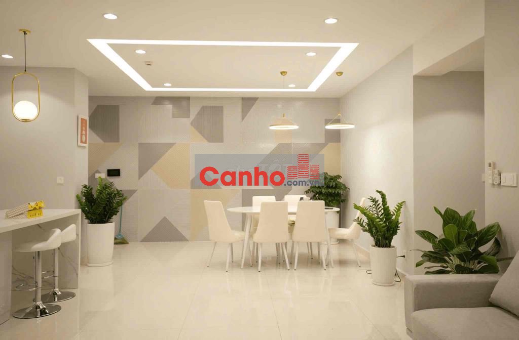 Căn hộ view sông Phú Mỹ Hưng 3pn 2wc có ô xe giá 17.5 tỷ sổ hồng