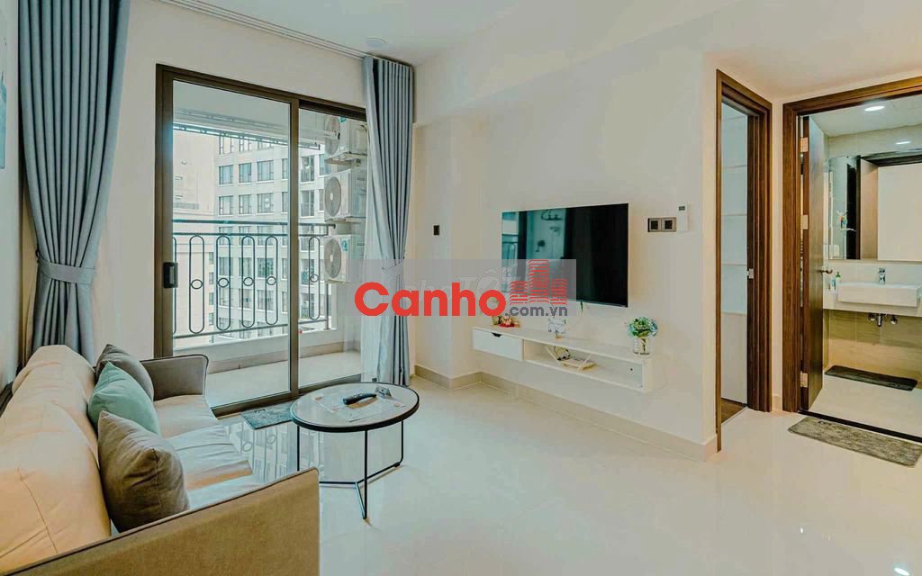 Bán/ cho thuê căn hộ 2PN SAIGON ROYAL Q4, giá tốt có thương lượng