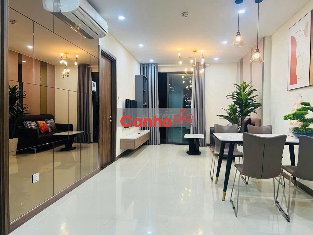 Bán gấp Căn hộ Richstar -  2 Phòng Ngủ - Nhà đẹp - Giá 3,1 tỷ