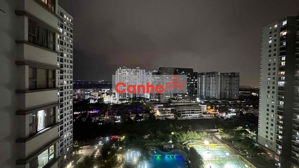 cần bán căn hộ Saigon South Residences 2pn + 2WC nhà bè có ô xe hơi