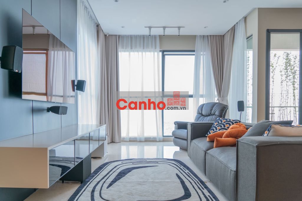 Bán 3 phòng ngủ Q2 Thảo Điền, thang máy riêng, view sông lầu cao