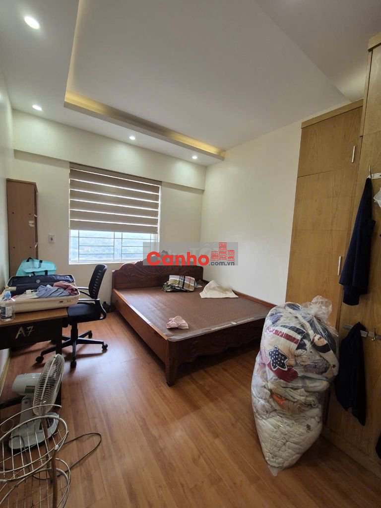 Siêu rẻ, bán cắt lỗ căn hộ 75m2 KĐT Xa La, giá chỉ 3,9x tỷ. Sổ đỏ