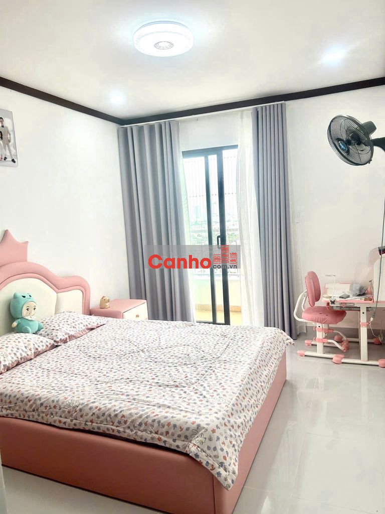 Bán căn hộ Quốc Cường Trần Xuân Soạn Q7, 131m2, 3PN, 3.7 tỷ, Sổ Hồng