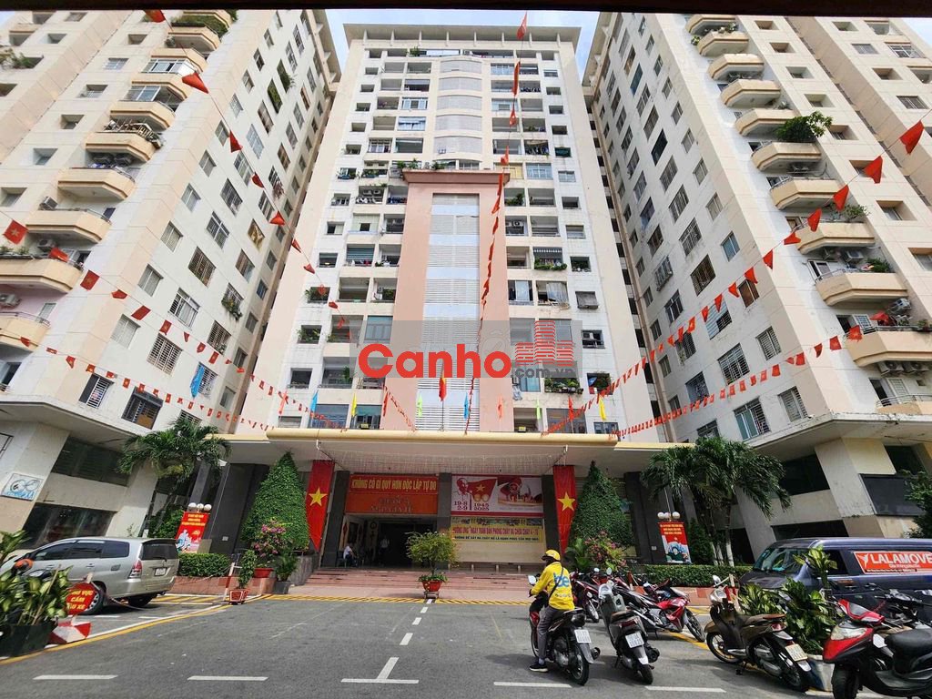 Chung cư  Cao ốc A Ngô Gia Tự, Q10, HCM - 64m2