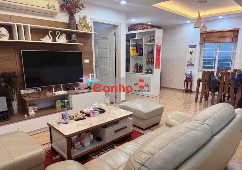 Căn hộ 82m2 Lô góc Ruby City Long Biên