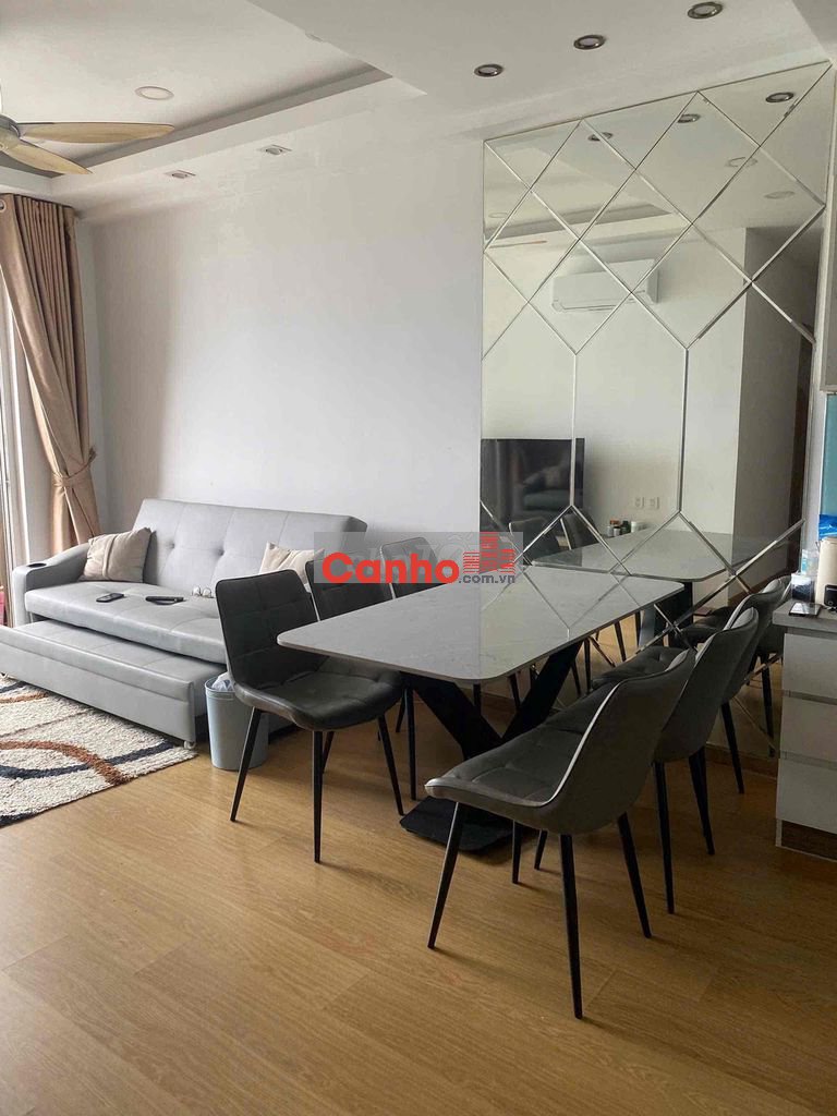 Bán căn hộ Sunrise CityView Q7 lh :