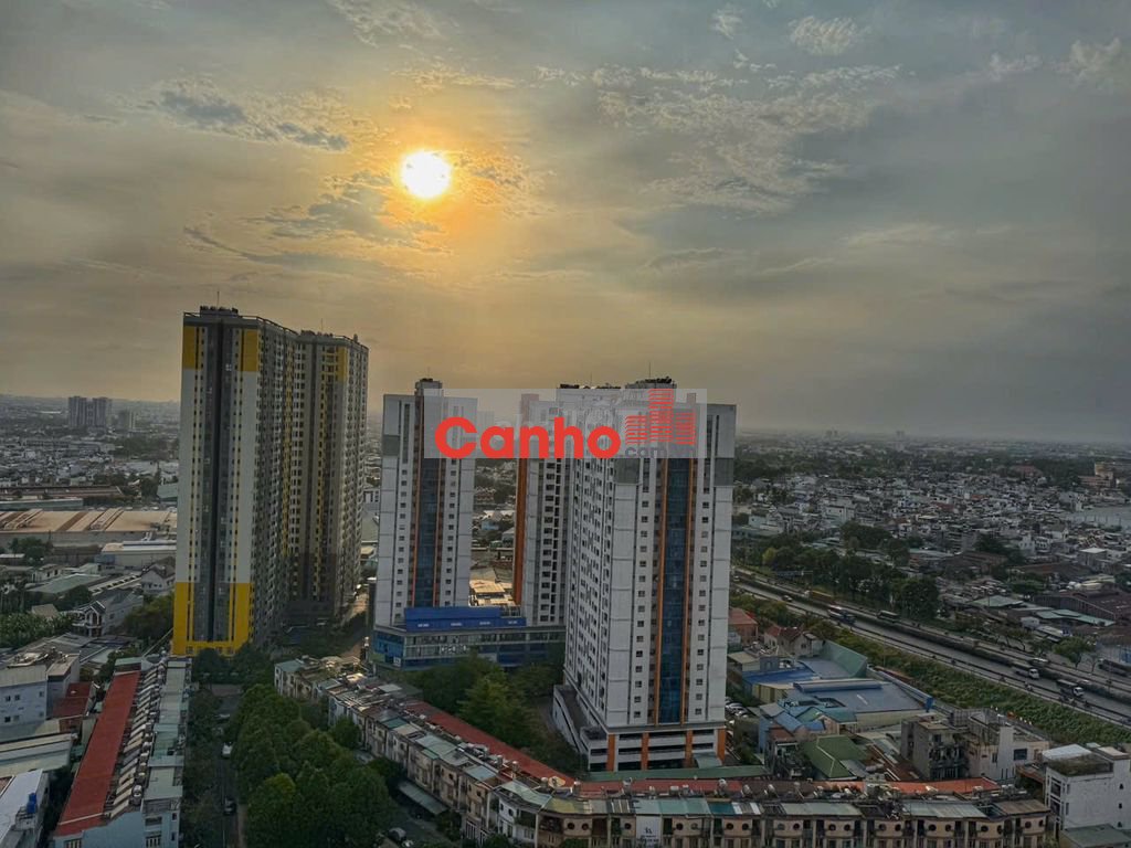 CH Phú Đông Sky Garden 3tỷ 2PN2WC .View đẹp