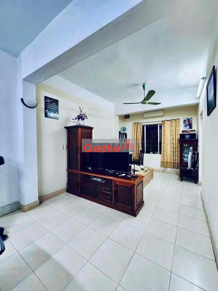 TẬP THỂ LÒ ĐÚC - THỌ LÃO - TẦNG 2 - NHÀ ĐẸP Ở NGAY