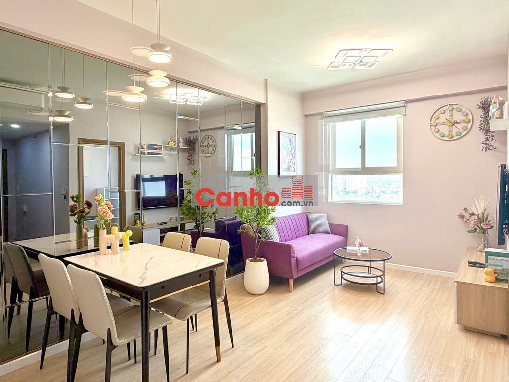 Căn 56m2 (2pn1wc) Imperial Place full nội thất, sổ hồng sẵn