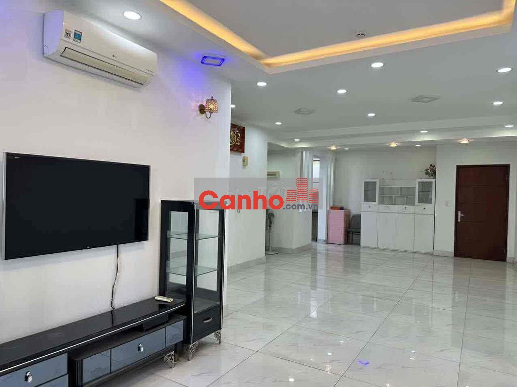 cần bán căn amber full nội thất