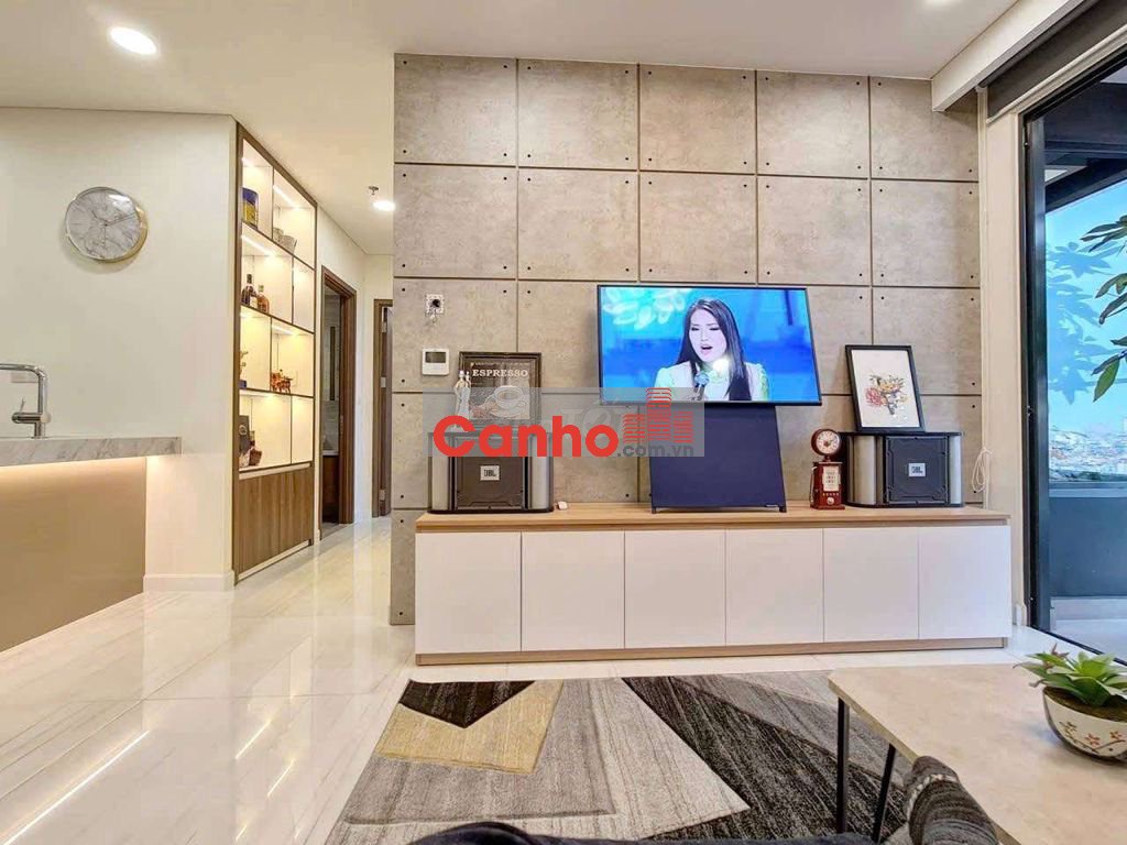 Cần bán căn 2PN Full nội thất tại CC Everrich