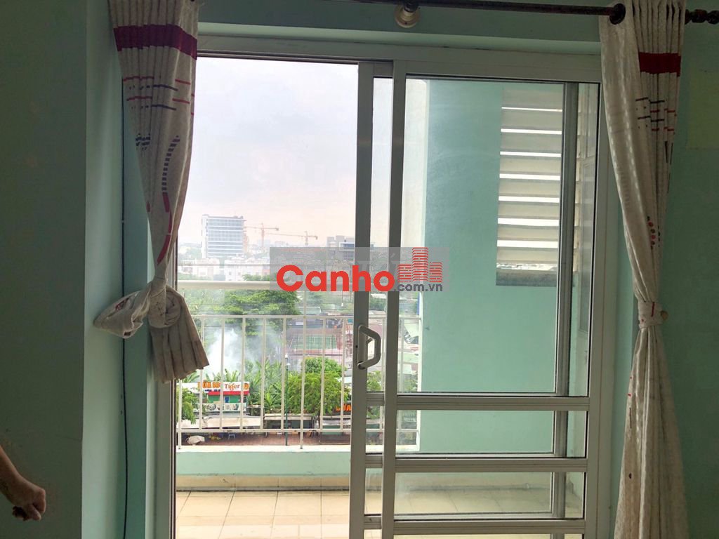 Chủ cần bán căn hộ chung cư Ngô Gia Tự, căn góc 61m2, 2pn, 3.05 tỷ