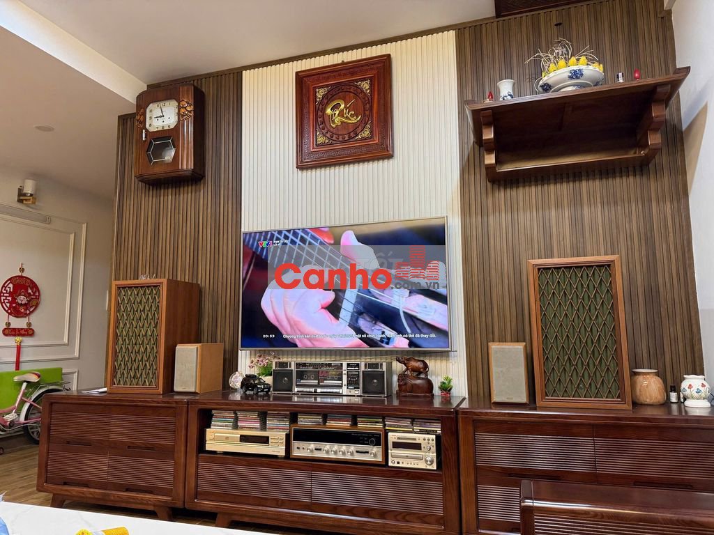 Bán chung cư Nơ 10 Linh Đàm 82m 3 ngủ 2wc nội thất đẹp