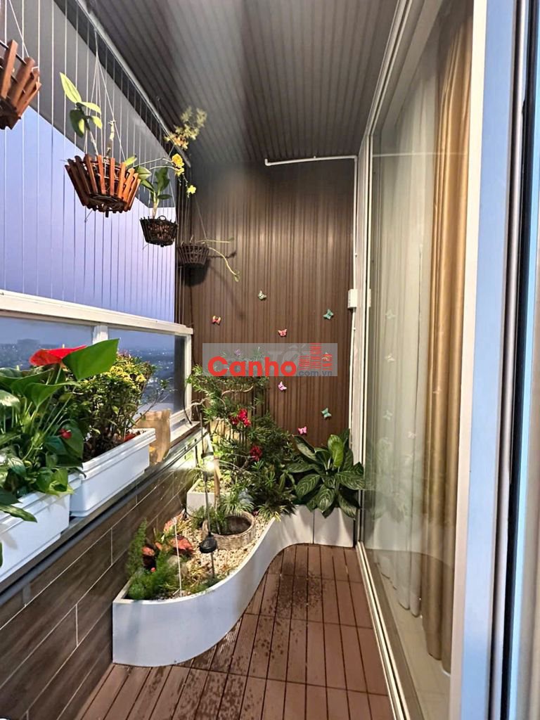 2PN Sunrise city, hướng đông, Gi.á t.ố.t - 5.35 tỷ