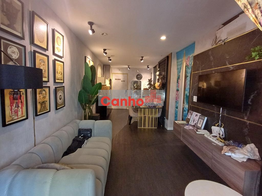 Bán căn hộ mặt tiền Võ Văn Kiệt 2pn, 2wc full nội thất giá 2,49 tỷ