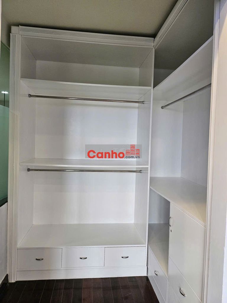 Bán nhanh CHCC Grand View, DT 147m2, 3PN, 2WC, lầu đẹp, giá 16.5 tỷ