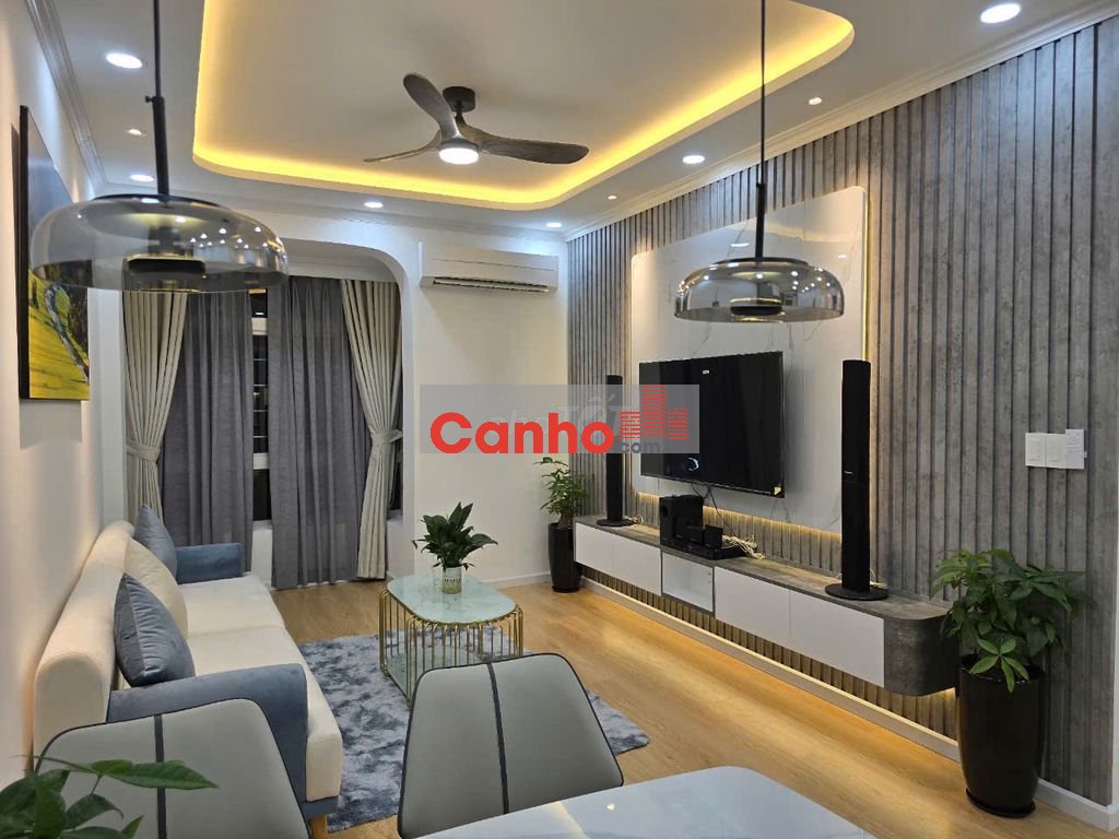 Cần bán căn hộ Sky Garden, nhà đẹp, giá rẻ