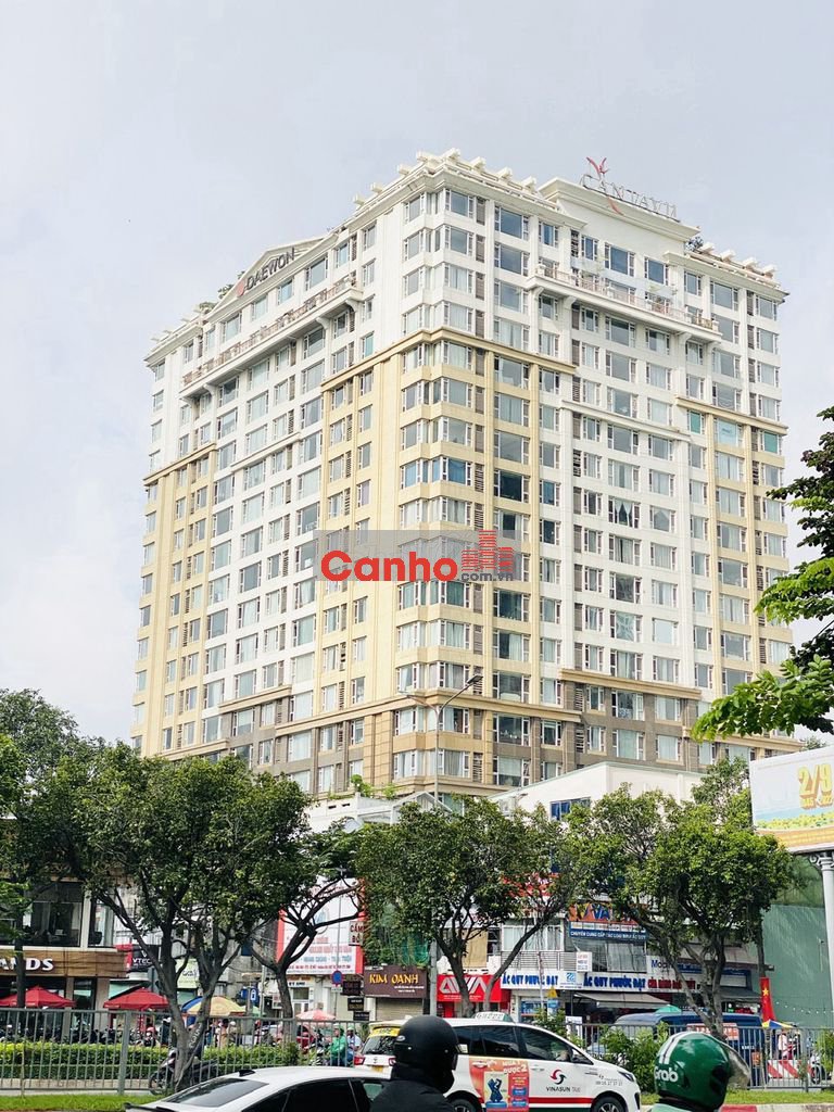 13.5 Tỷ - Góc 2 Mặt Tiền View Đẹp / Căn Hộ 143.6m2 - 3 Phòng Ngủ / 2WC