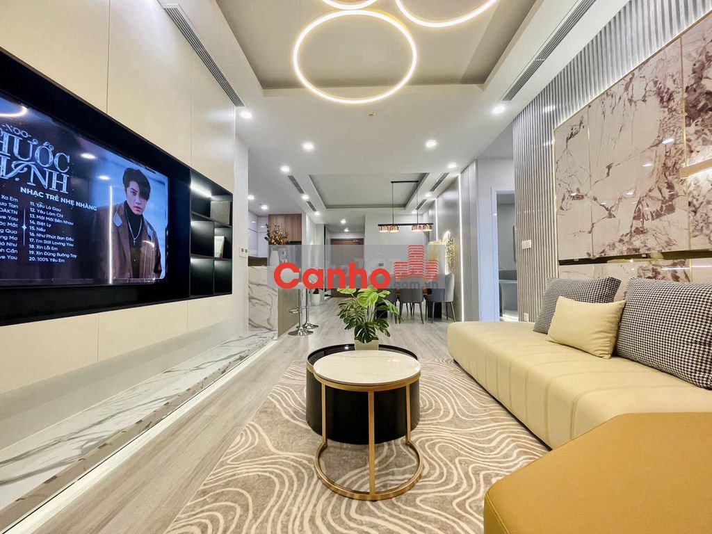 em Tuấn bán căn hộ 2pn2wc,78,4m, full đồ đẹp tai The Emerald Đình Thôn