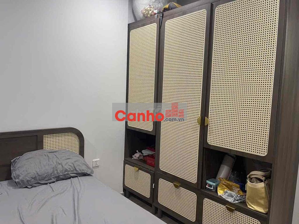 cần bán căn hộ 48m2, 1PN+, full nội thất, sổ hồng riêng, grand part Q9