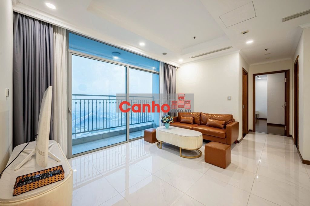 BÁN CĂN HỘ 2PN NỘI THẤT CAO CẤP, VIEW ĐẸP CỦA DỰ ÁN, VINHOMES