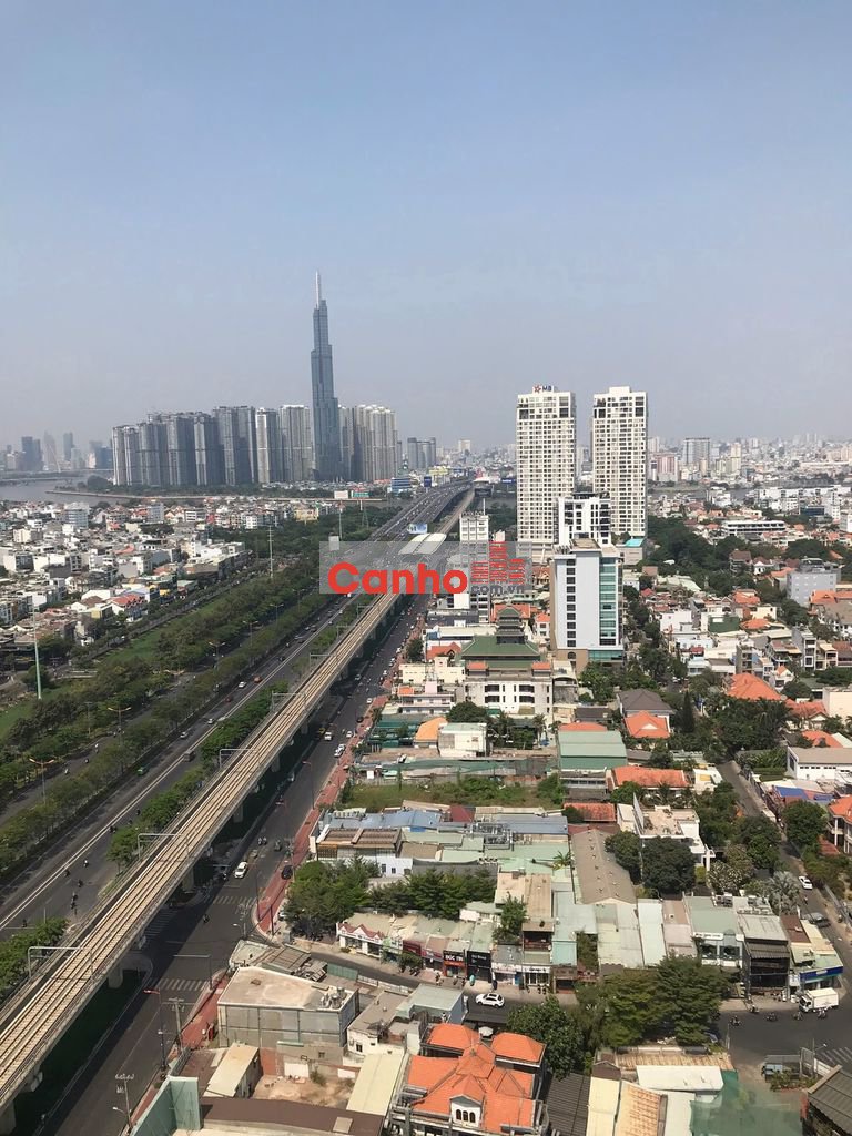 THIỆN CHÍ BÁN TRONG THÁNG: CĂN 2PN2WC, SỔ HỒNG TRAO TAY, VIEW PHÁO HOA