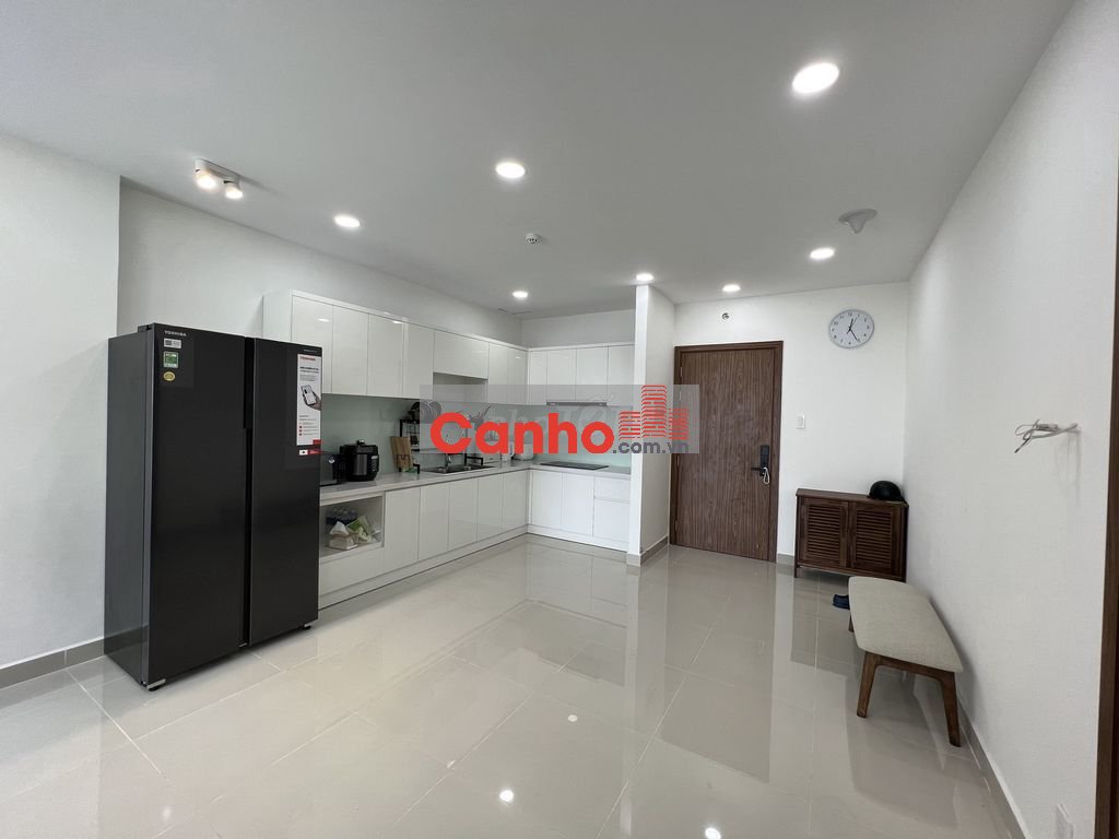 Cần tiền bán gấp căn 2pn 2wc giá 3 tỷ. Căn 68m2 tầng đẹp view thoáng