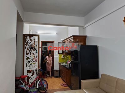 chung cư N2B lê văn luong dt 50m giá 4.5 ty